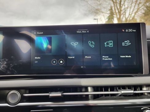 New 2026 Hyundai Tucson Blue SE image 14