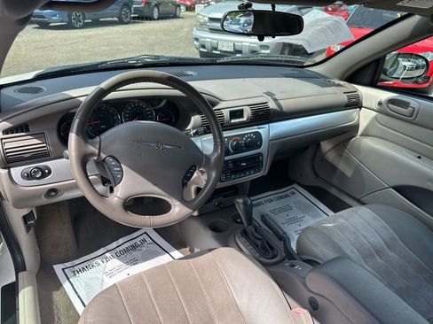 Used 2006 Chrysler Sebring Touring image 27