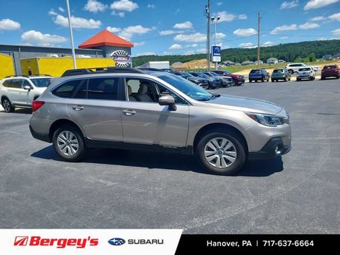 Used 2019 Subaru Outback 2.5i Premium AWD/4WD image 5