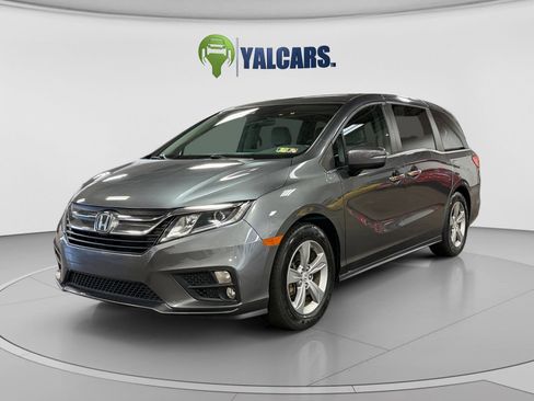 Used 2018 Honda Odyssey EX image 1