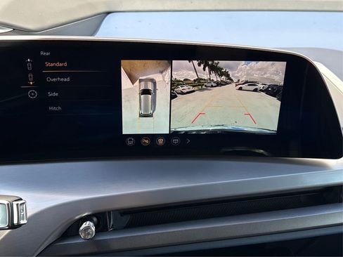 New 2026 Cadillac Vistiq Premium Luxury image 25