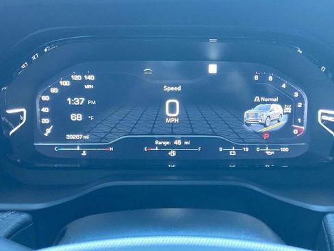 Used 2023 GMC Yukon Denali w/ Max Trailering Package image 7