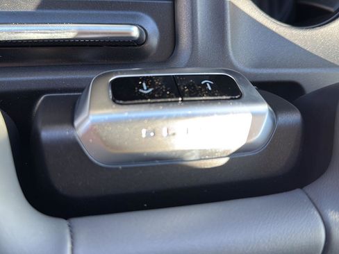 New 2025 Ford Expedition Max Active image 23