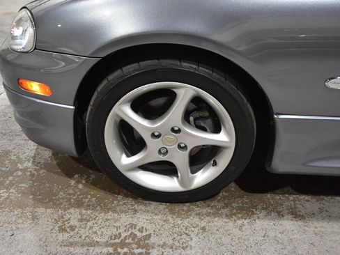 Used 2003 MAZDA MX-5 Miata Shinsen RWD image 42