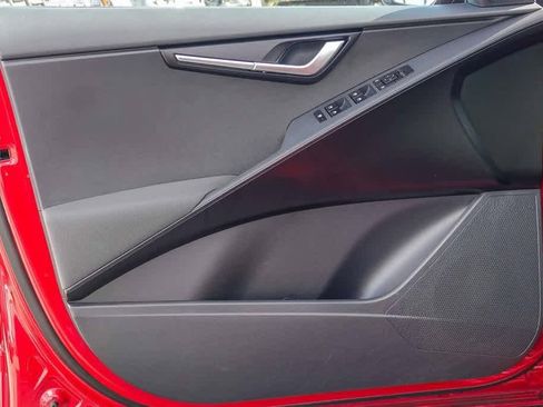 Certified 2023 Kia Niro LX image 19