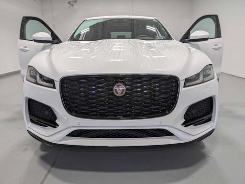 Used 2023 Jaguar F-PACE S AWD/4WD image 15