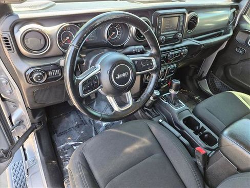 Used 2020 Jeep Gladiator Sport w/ Quick Order Package 24S AWD/4WD image 6