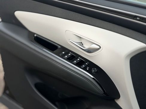 Used 2024 Hyundai Tucson Limited image 20