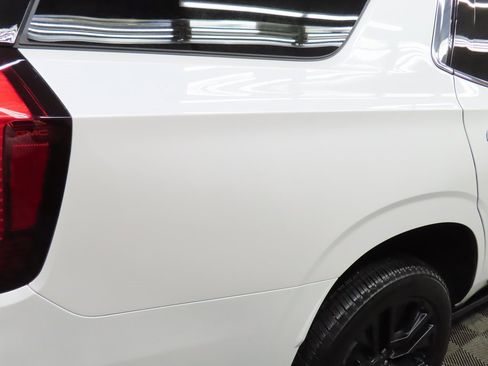 Used 2025 GMC Yukon Denali image 38