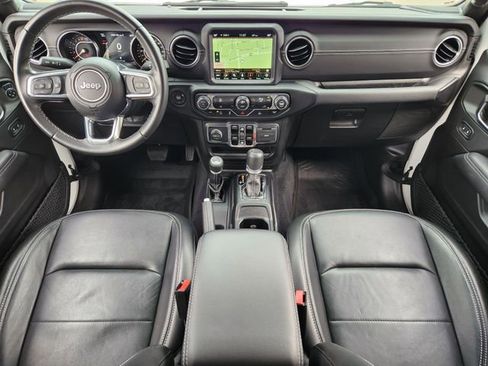 Used 2022 Jeep Gladiator Overland w/ Popular Equipment Package image 25