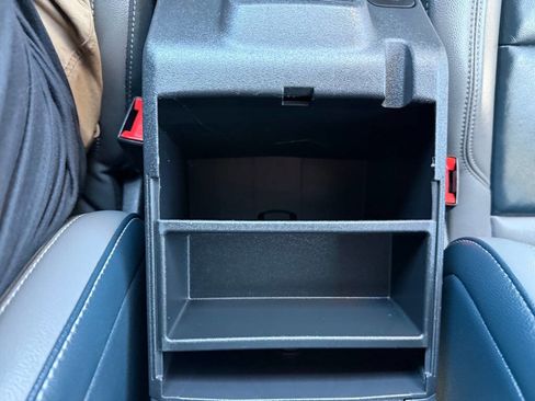 Used 2022 Ford Bronco Outer Banks AWD/4WD image 30