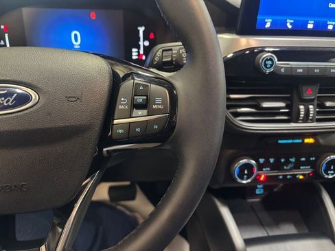 Used 2023 Ford Escape Active image 10