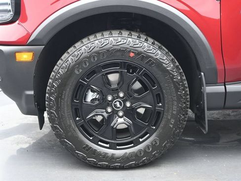 New 2026 Ford Bronco Sport Outer Banks w/ Sasquatch Outer Banks Package AWD/4WD image 18