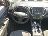 Used 2023 Chevrolet Equinox LT image 3