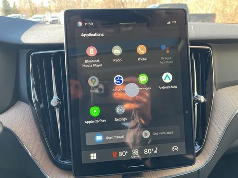 New 2026 Volvo XC60 B5 Plus w/ Climate Package image 31