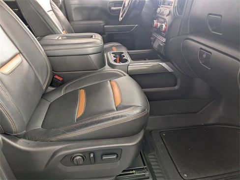 Used 2021 GMC Sierra 1500 AT4 image 32