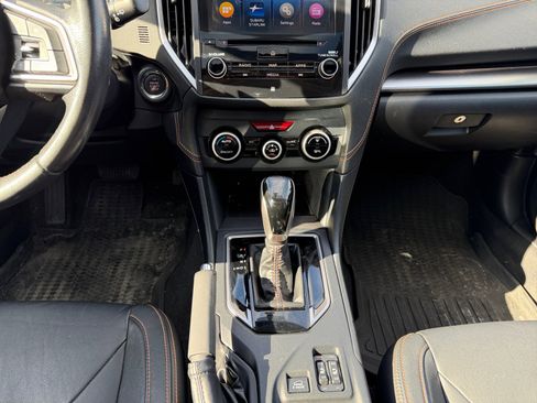 Used 2019 Subaru Crosstrek 2.0i Limited w/ Moonroof Package w/Navigation image 12