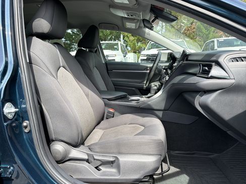 Used 2021 Toyota Camry LE FWD image 35