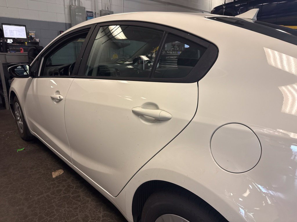 Used 2018 Kia Forte LX FWD image 12