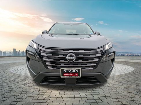 New 2026 Nissan Rogue SV w/ Cold Weather Package image 9