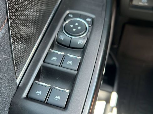 Used 2021 Ford F150 Raptor w/ Equipment Group 801A High AWD/4WD image 20