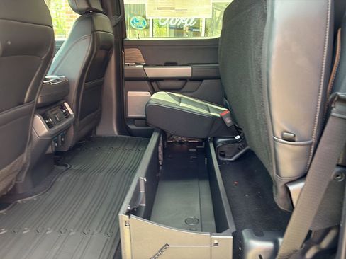 Used 2025 Ford F150 Lariat w/ Equipment Group 502A High image 6