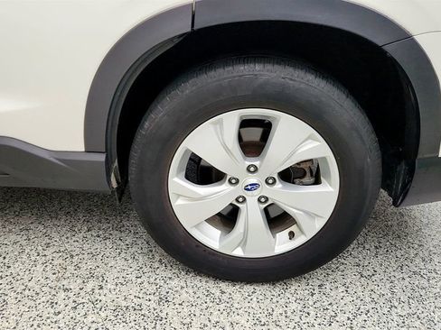 Used 2023 Subaru Ascent 8-Passenger AWD/4WD image 9