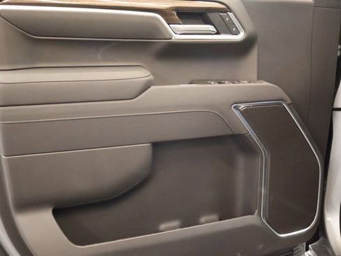 New 2026 Chevrolet Silverado 1500 LT AWD/4WD image 9