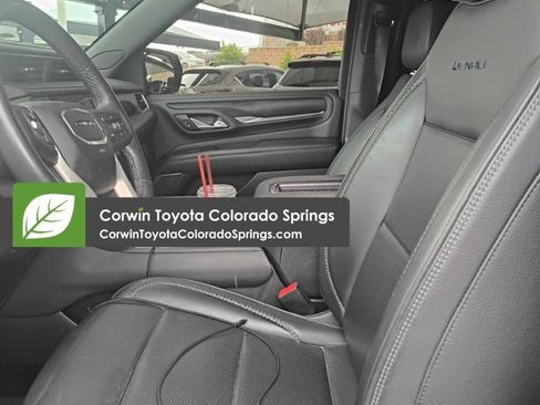 Used 2022 GMC Yukon Denali w/ Denali Reserve Package AWD/4WD image 10