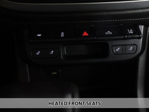 Used 2016 GMC Canyon SLT w/ Driver Alert Package image 4