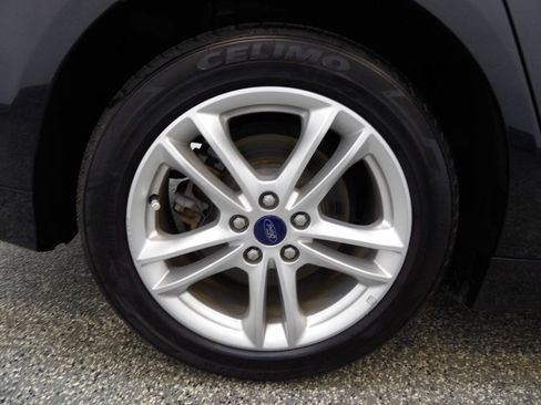 Used 2018 Ford Fusion S FWD image 20