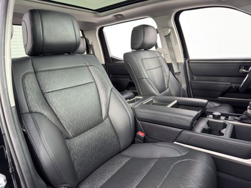 Used 2022 Toyota Tundra Limited image 39