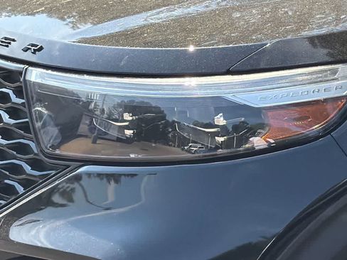 Used 2023 Ford Explorer ST w/ Equipment Group 401A image 9