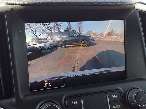 Used 2022 GMC Terrain SLT image 9