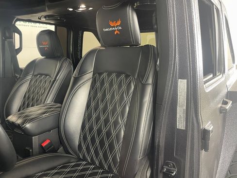 Used 2021 Jeep Wrangler Unlimited Sport image 22