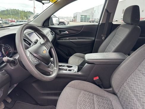 Used 2022 Chevrolet Equinox LT AWD/4WD image 13
