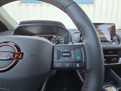 New 2026 Nissan Rogue SV AWD/4WD image 12