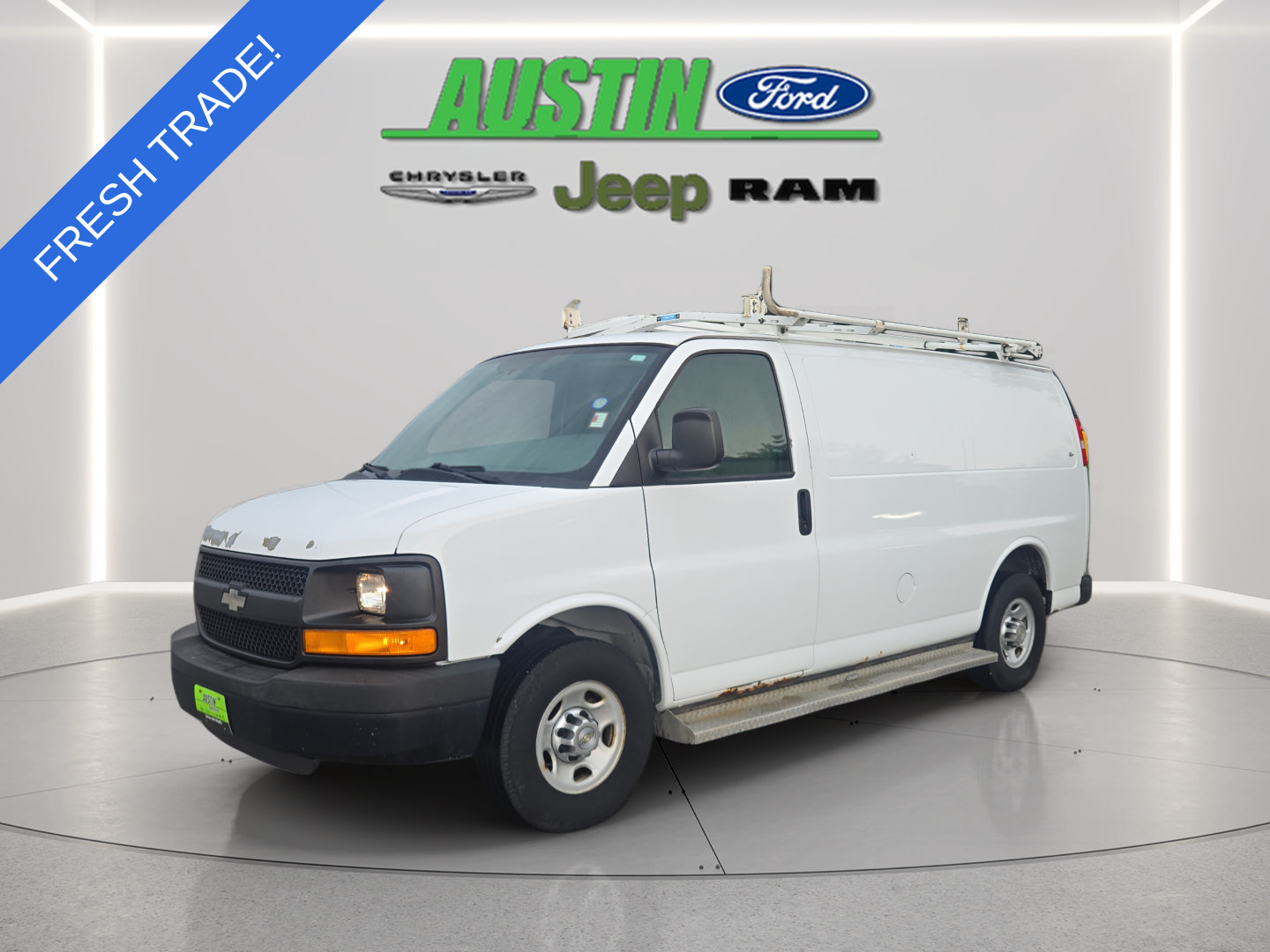 Used 2012 Chevrolet Express 2500 RWD image 1