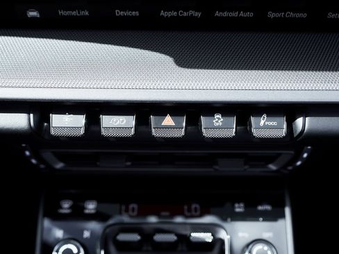 Used 2024 Porsche 911 Targa 4S w/ Premium Package image 63