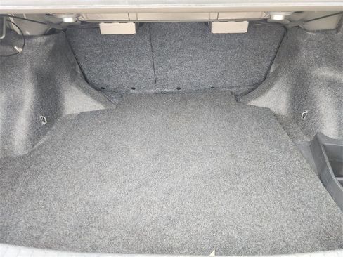 Used 2009 Toyota Corolla S image 32