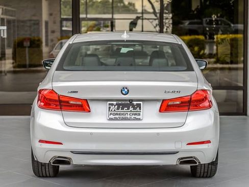 Used 2019 BMW 540i xDrive w/ Convenience Package AWD/4WD image 8