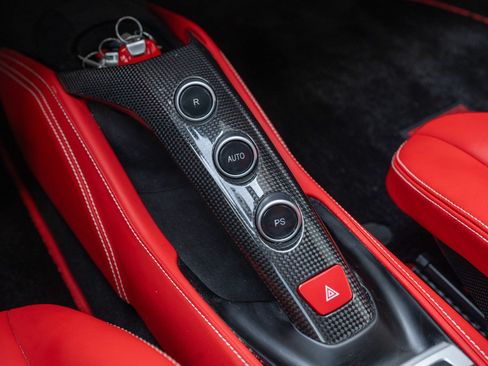Used 2017 Ferrari 488 Spider RWD image 46