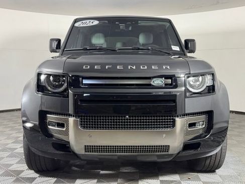 Used 2025 Land Rover Defender 110 X AWD/4WD image 11