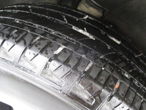 Used 2023 Chevrolet Equinox LT image 12