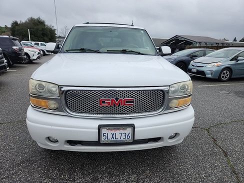 Used 2005 GMC Yukon XL Denali image 8
