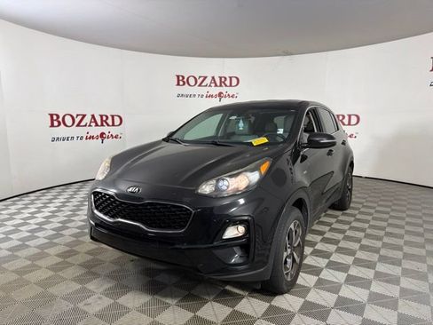 Used 2020 Kia Sportage LX w/ LX Popular Package AWD/4WD image 4