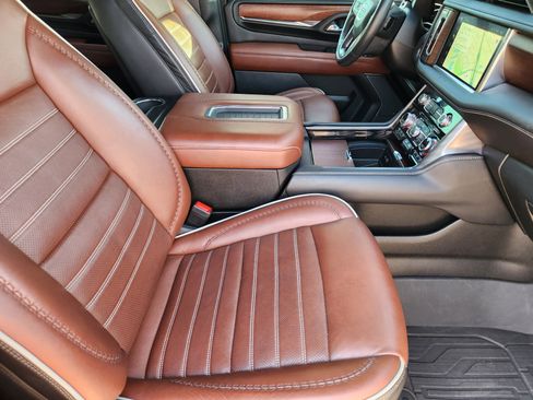 Certified 2023 GMC Yukon XL Denali Ultimate image 14