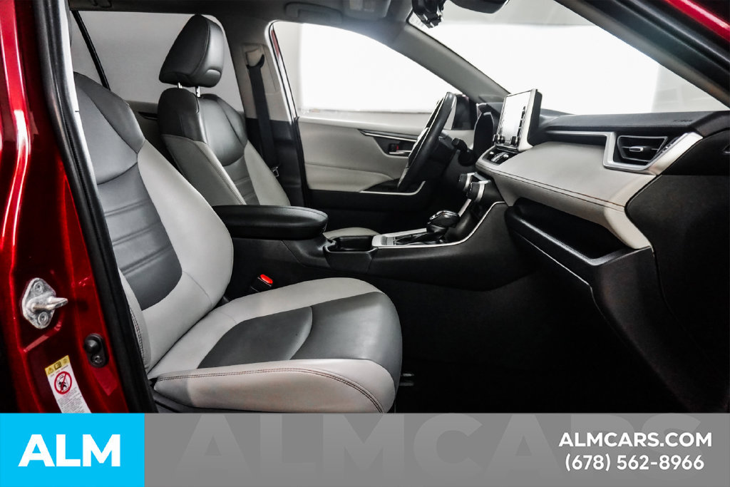 Used 2019 Toyota RAV4 XLE Premium w/ Advanced Technology Package AWD/4WD image 13