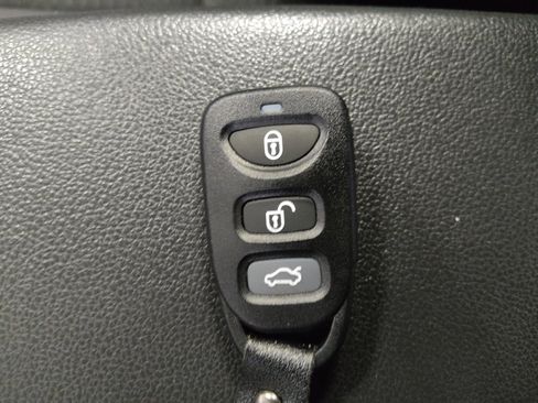 Used 2020 Hyundai Elantra SEL w/ Cargo Package (C1) FWD image 32