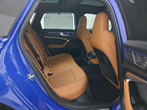 Used 2025 Audi RS 6 performance image 25